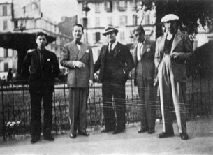 Django Reinhardt Place Pigalle avec Roger Chapu, Stéphane Grappelli, Louis Vola, Joseph Reinhardt null