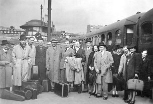 Django Reinhardt - Gare du Nord avec groupe de musiciens Belges - 1942 null