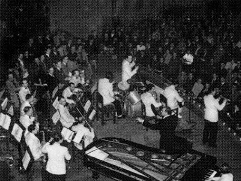 Django Reinhardt avec Stan Brenders - Palais des Beaux Arts de Bruxelles - 1942