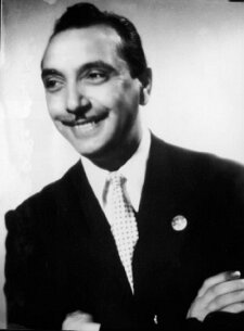 Django Reinhardt - Studio Harcourt null