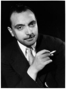 Django Reinhardt - Studio Harcourt null