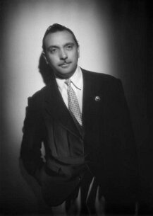 Django Reinhardt - Studio Harcourt null