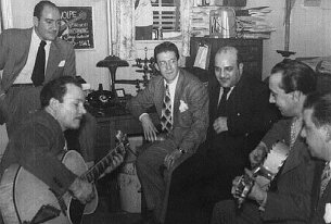 Django Reinhardt chez Harry Volpe null