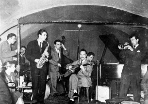 Django Reinhardt au Club Saint-Germain null