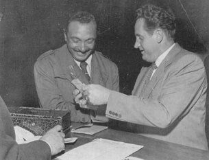 Django Reinhardt avec Les Paul null
