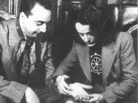 1942